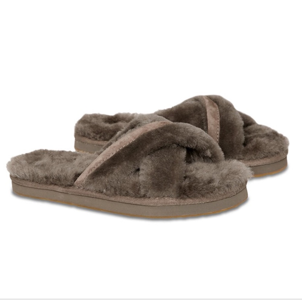 UGG Abela cross sherling slides slippers